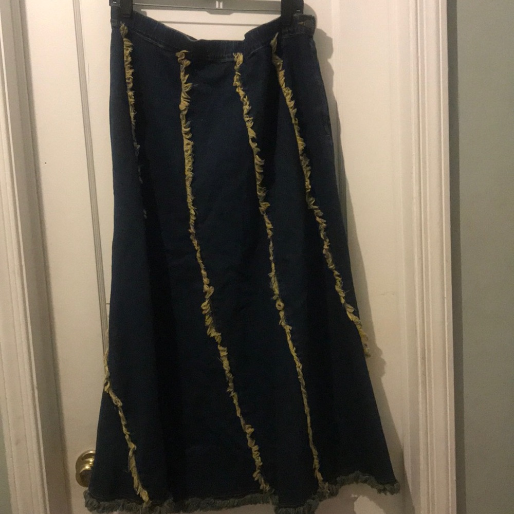 Denim skirt